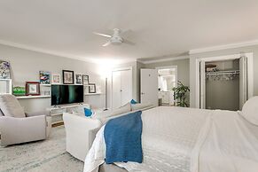 Spacious Atlanta Home w/ Yard ~ 9 Mi to Downtown