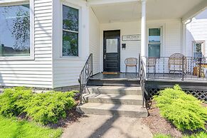 Downtown Sandusky Apartment Near Cedar Point!