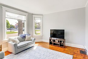 Downtown Sandusky Apartment Near Cedar Point!