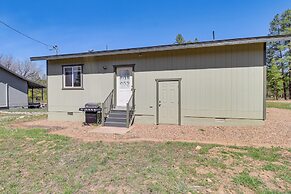 Deck & ATV Trail Access: Quiet Cabin in Show Low