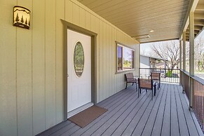 Deck & ATV Trail Access: Quiet Cabin in Show Low