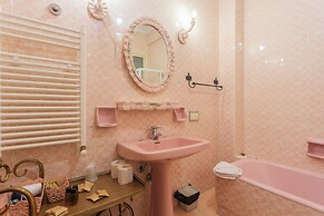 Golden and Silver Apartments