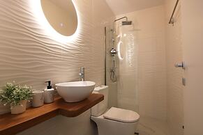 Phaedrus Living: Skiathos Luxury Residences Gri