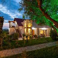 Villa Laskari Sea View