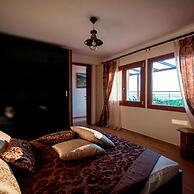 Villa Laskari Sea View