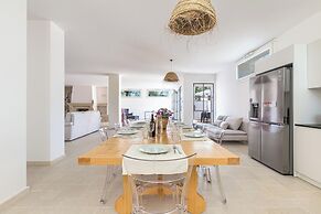 3921 Villa Cesira by Perle di Puglia