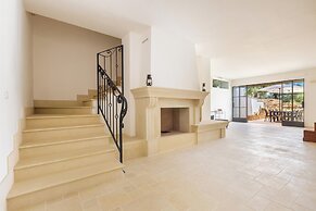 3921 Villa Cesira by Perle di Puglia