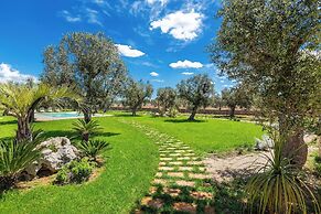 3921 Villa Cesira by Perle di Puglia