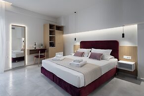 Miss Marrone City Hotel