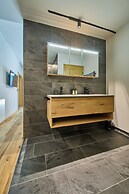 sGmiatli – Hideaway Apartments