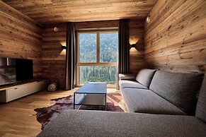 sGmiatli – Hideaway Apartments