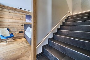 sGmiatli – Hideaway Apartments