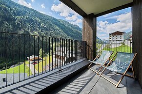 sGmiatli – Hideaway Apartments