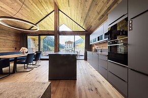 sGmiatli – Hideaway Apartments