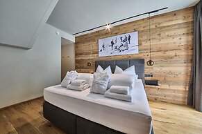 sGmiatli – Hideaway Apartments