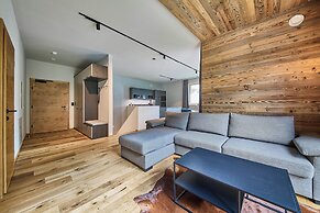 sGmiatli – Hideaway Apartments