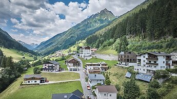 sGmiatli – Hideaway Apartments