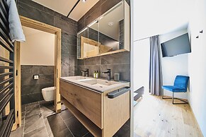 sGmiatli – Hideaway Apartments