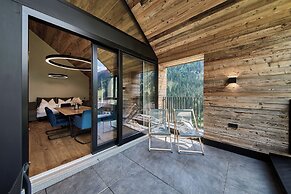 sGmiatli – Hideaway Apartments