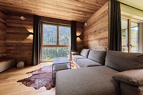 sGmiatli – Hideaway Apartments