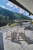 sGmiatli – Hideaway Apartments