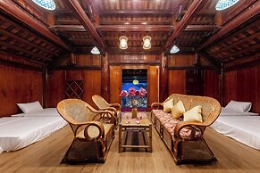 Room in Chalet - Trang An Ao Dai Homestay - Wooden House With Field Vi