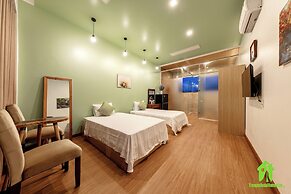 Room in House - Trang An Ao Dai Homestay - Family Room With Field View