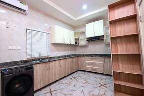 Exclusive 3-bed Apartment in Lagos