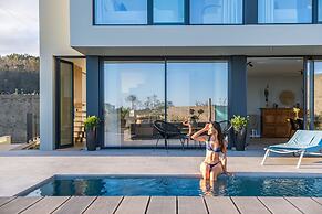 Villa Elysian Oasis by Madeira Sun Travel