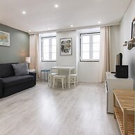 Downtown Charming III by Homing