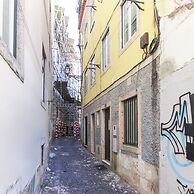 Downtown Charming III by Homing