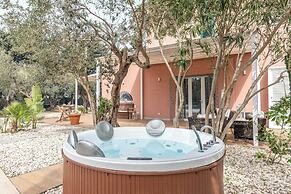 Villa Giovanna with pool