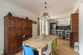 Villa Giovanna with pool