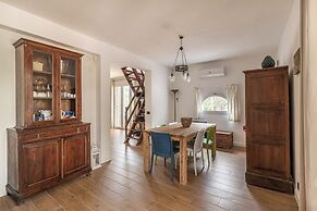 Villa Giovanna with pool