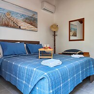 Ibiscus Cottage in Paradisi Near the Beach