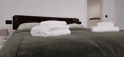 The pirate's cove- Bluchalet