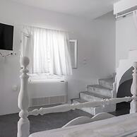 Kyon Beach Suites Kythnos