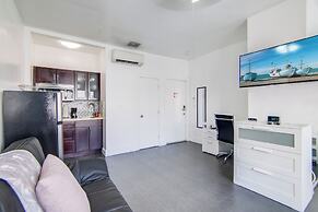 Charming Large Studio Near Ocean Dr - South Beach