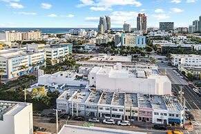Charming Large Studio Near Ocean Dr - South Beach