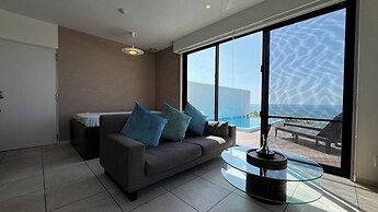 Naturela Miyakojima Irabu