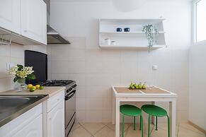 Summer 3 by Grand Apartments
