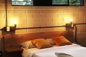 Frontera by Roots Rentals