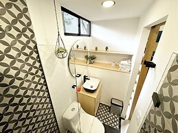 Frontera by Roots Rentals