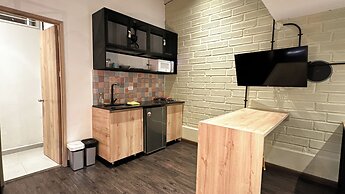 Frontera by Roots Rentals