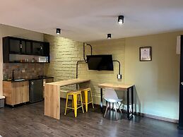 Frontera by Roots Rentals