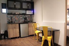 Frontera by Roots Rentals