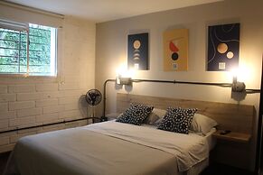 Frontera by Roots Rentals