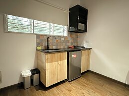 Frontera by Roots Rentals