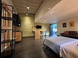 Frontera by Roots Rentals