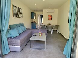 Oasis-Dream Holidays - La Petite France